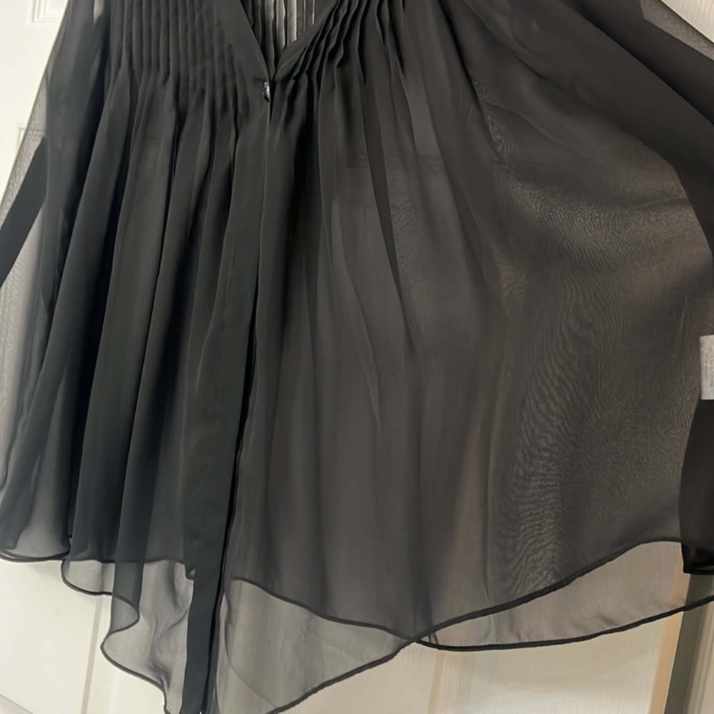 NWOT Romeo & Juliet Couture sheer blouse - Picture 6 of 12